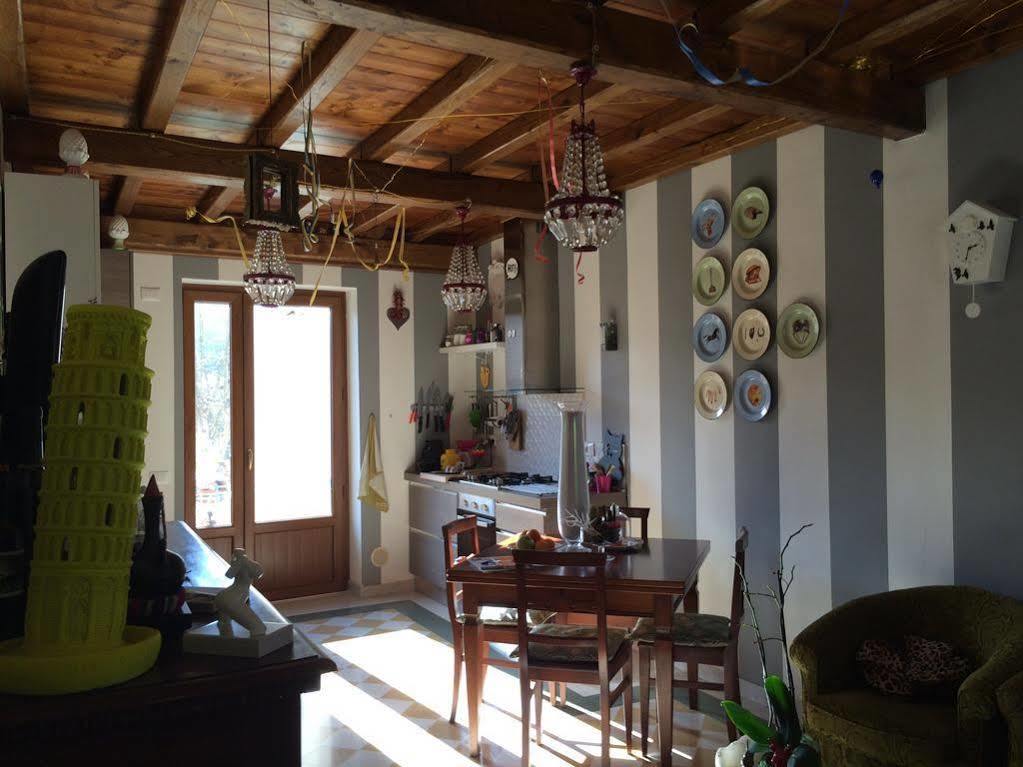 La Stagione Dell'Arte Apartment Camaiore Luaran gambar