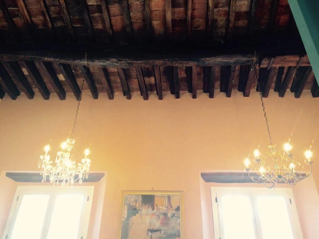 La Stagione Dell'Arte Apartment Camaiore Luaran gambar